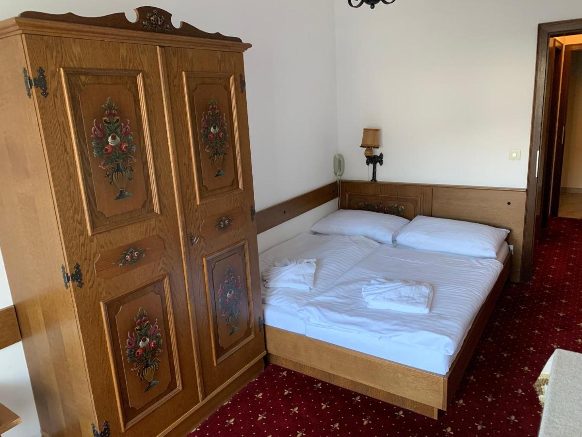 Panoramahotel Pawlik บาดกัสไตน์ ภายนอก รูปภาพ